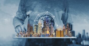 LoRaWAN und Smart City Lösungen zur Hochwassererkennung auf der E-World Energy & Water (Foto: AdobeStock - SasinParaksa 236686865)