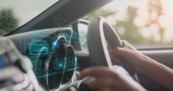 Stellantis revolutioniert Infotainment mit virtuellem Cockpit und QNX (Foto: AdobeStock - chartphoto 594943232)