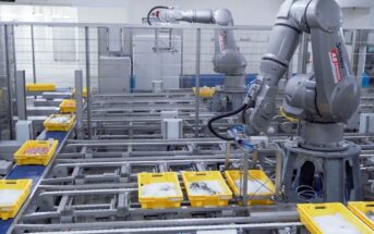 Stäubli Roboter: In Lebensmittelproduktion, Elektromobilität und Mikromontage (Foto: Stäubli Tec-Systems GmbH Robotics)