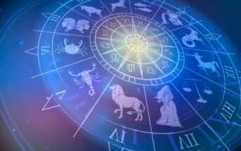Astrologische Beratung online erleben. (Foto: AdobeStock_346364951 lidiia)