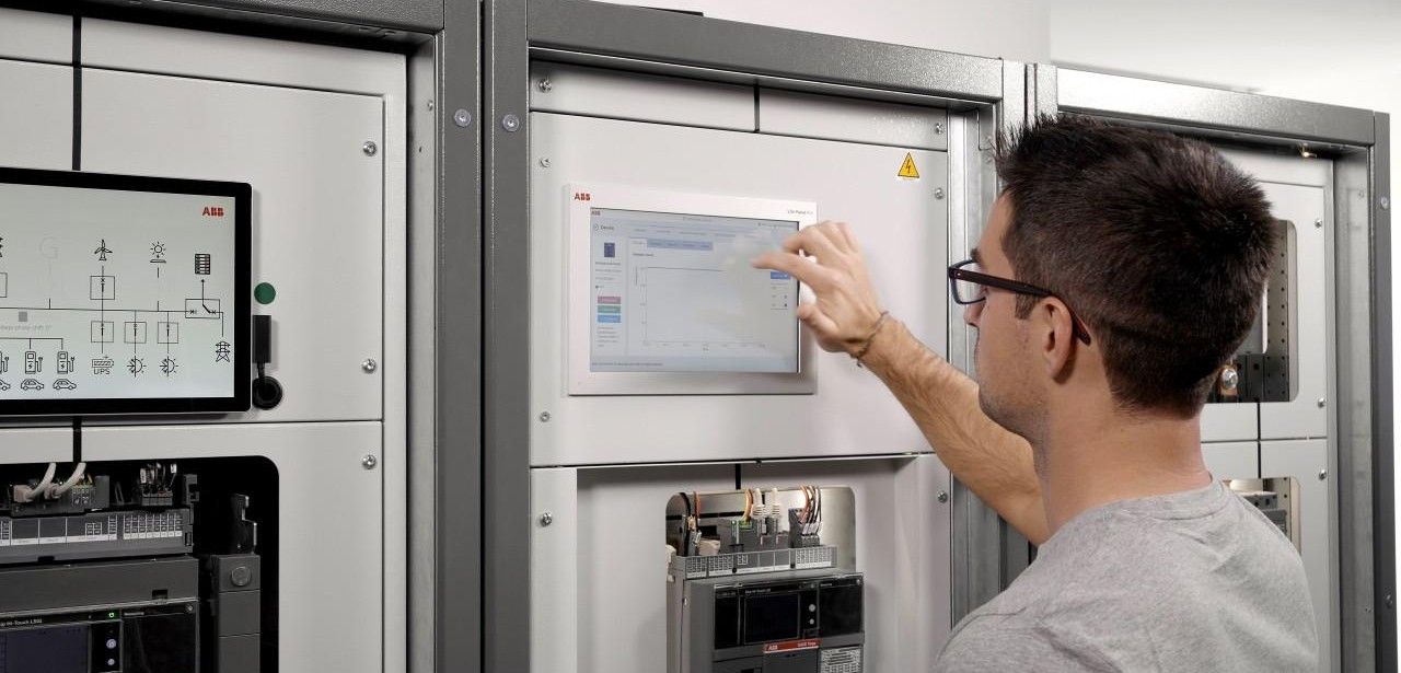 Lite Panel Pro: Optimierung von Inbetriebnahme und (Foto: ABB.)