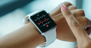 Heart Rate Monitor: Ein Blick auf Ihre Gesundheit in Echtzeit (Foto: AdobeStock - 829556865 abvbakarrr)